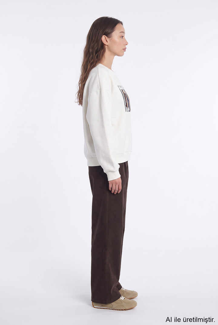 Kadın Figürlü Bisiklet Yaka Sweatshirt Ekru