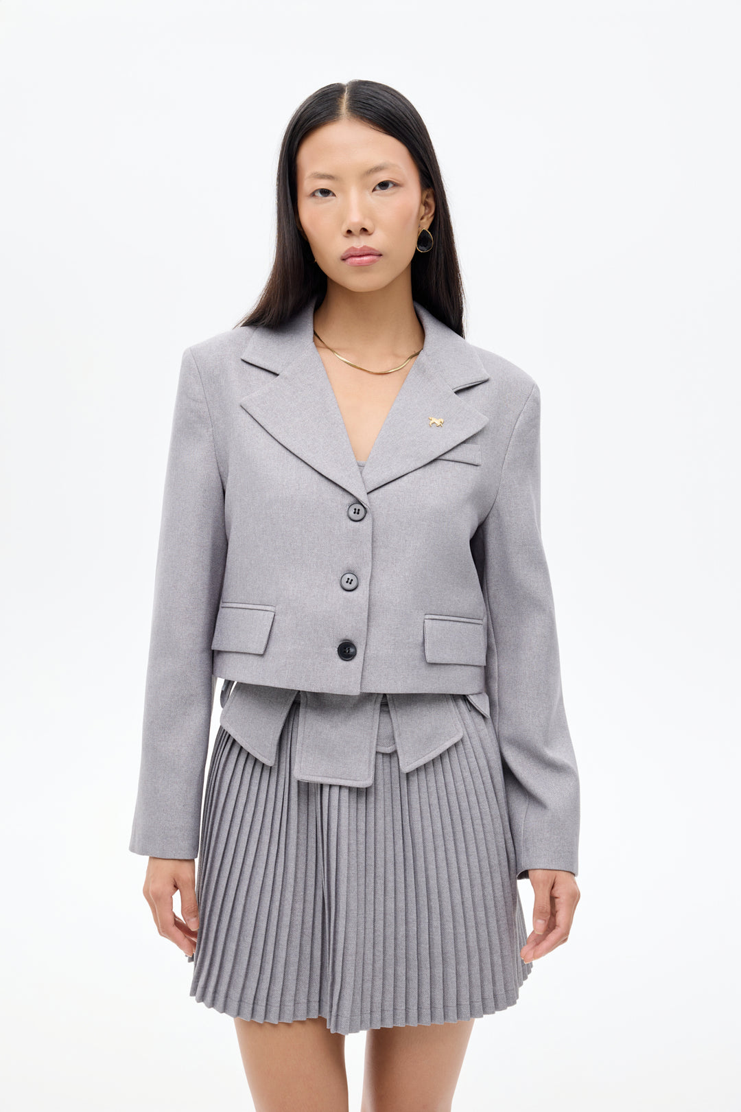Broş Aksesuarlı Düğmeli Crop Blazer Ceket Gri