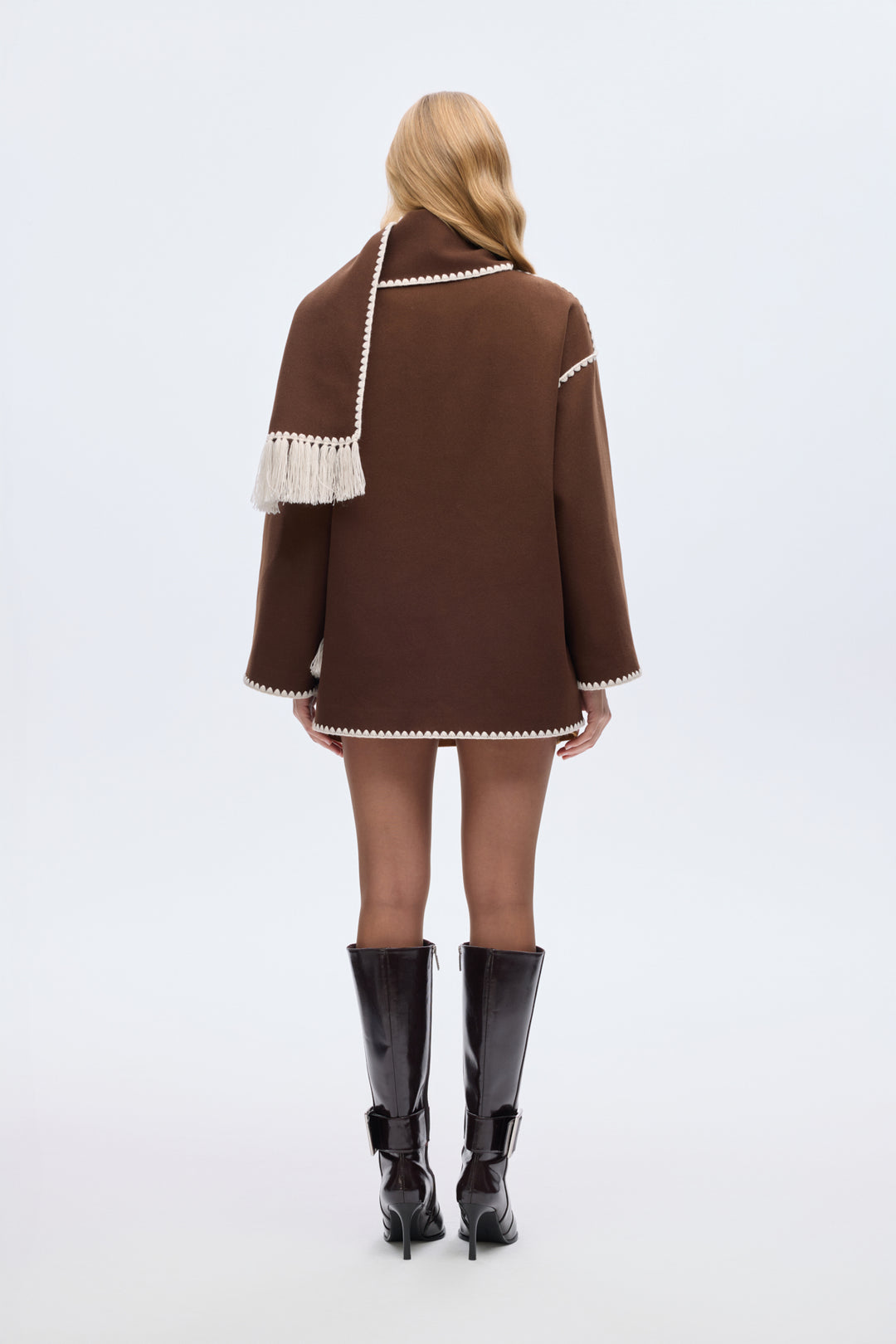 Atkılı Çoban Dikişli Kısa Kaban Kahverengi