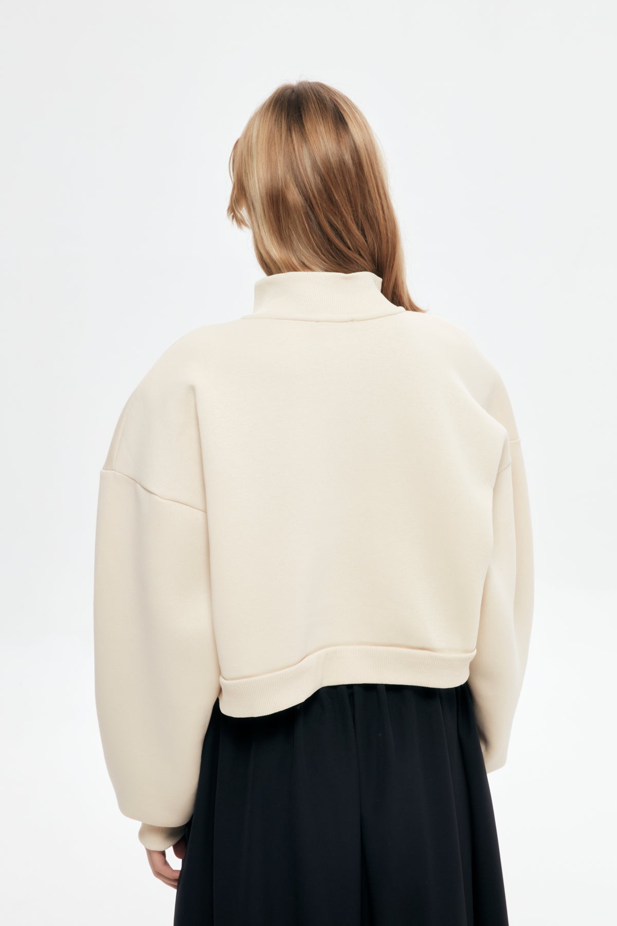 Zipper Detailed Crop Sweatshirt Beige