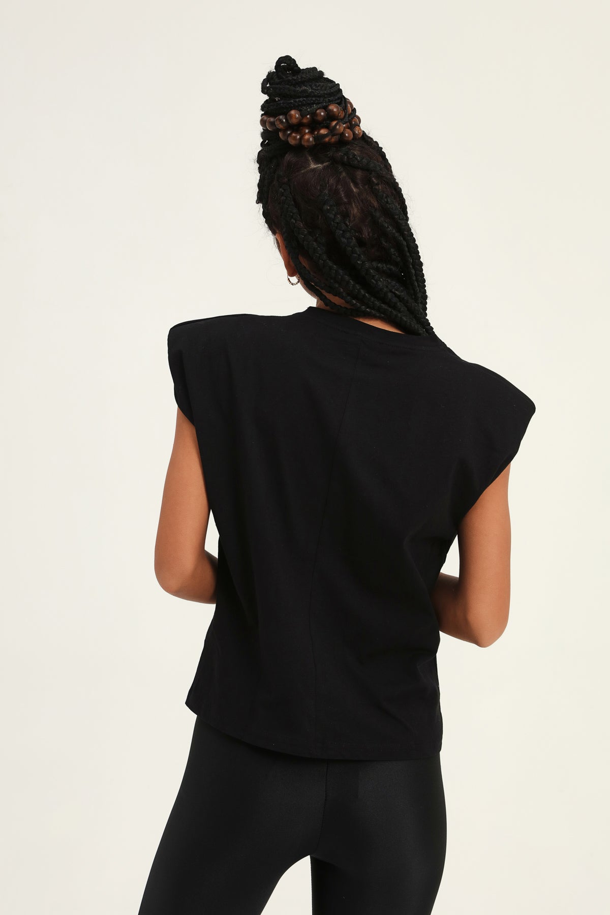 Padded Sleeveless Basic T-Shirt Black