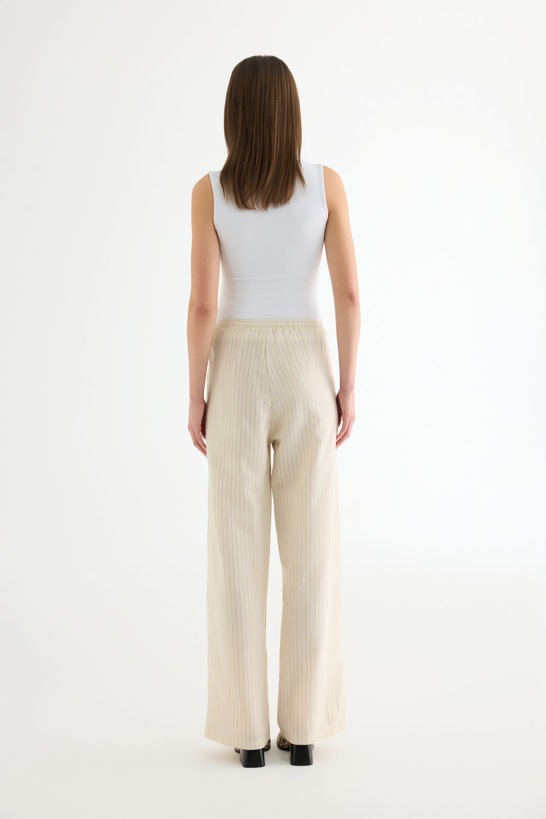 Çizgili Bağcıklı Bol Paça Pantolon Ekru