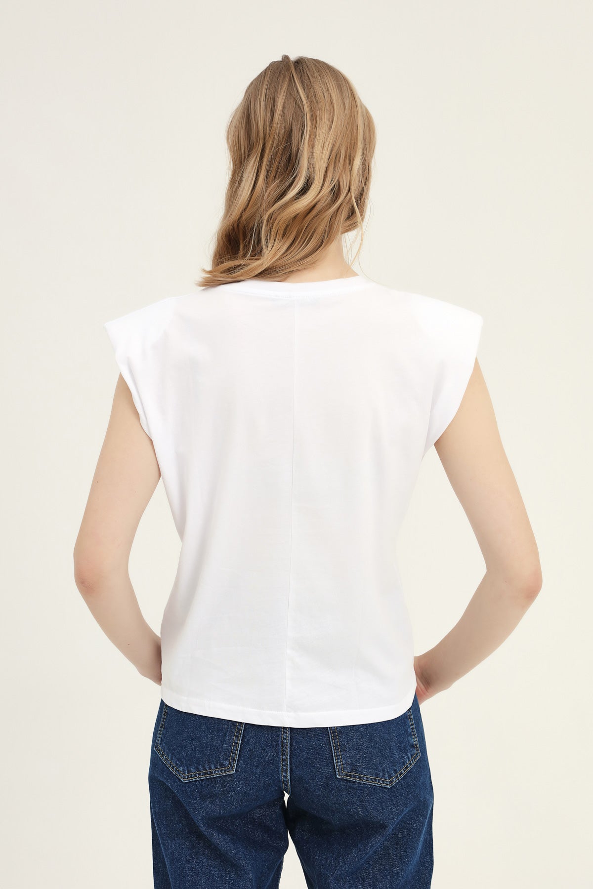 Padded Sleeveless Basic T-Shirt White