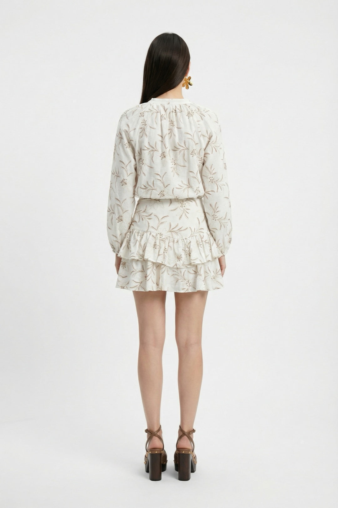 Çiçek Nakışlı Fırfırlı Mini Etek Ekru
