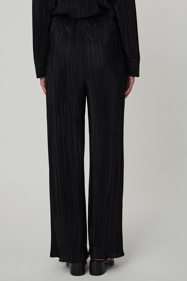 Piliseli Gömlek Pantolon Takım Siyah