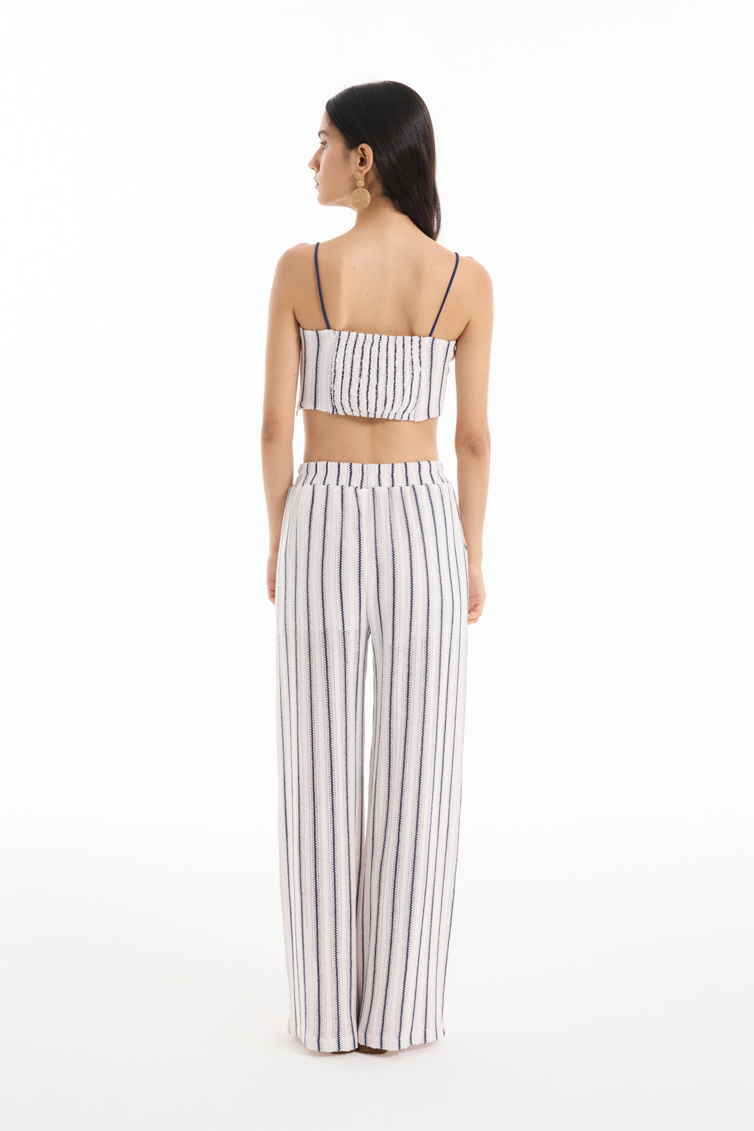 Çizgi Detaylı Askılı Crop Bluz Ekru