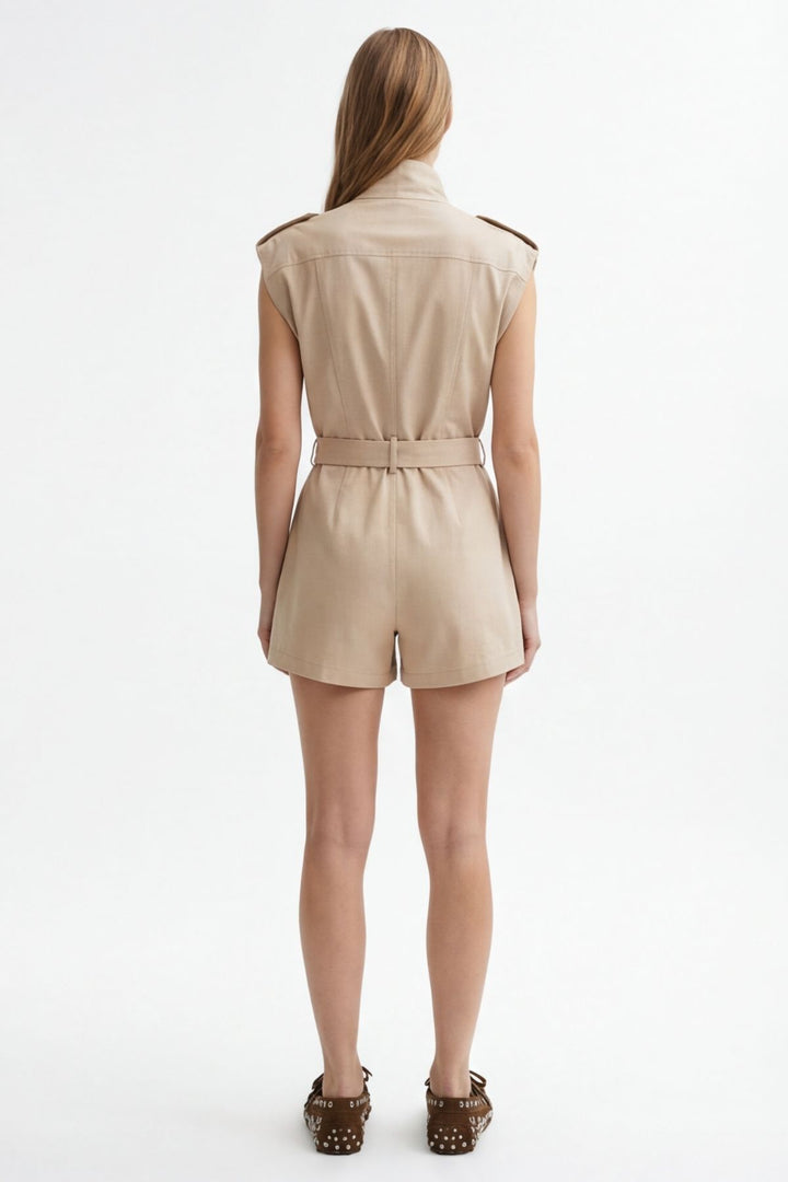 Asimetrik Yaka Kemerli Şort Tulum Bej