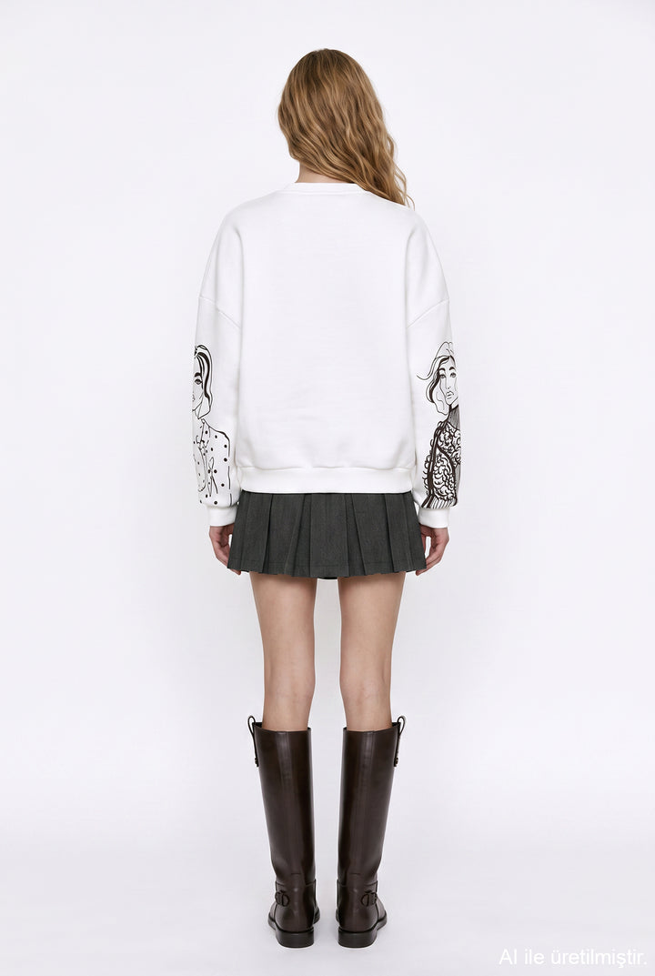 Portre Baskılı Bisiklet Yaka Sweatshirt Ekru