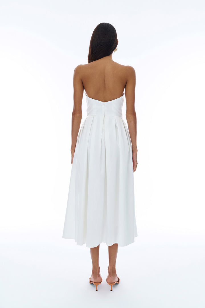 Kalp Yaka Straplez Pileli Elbise Ekru