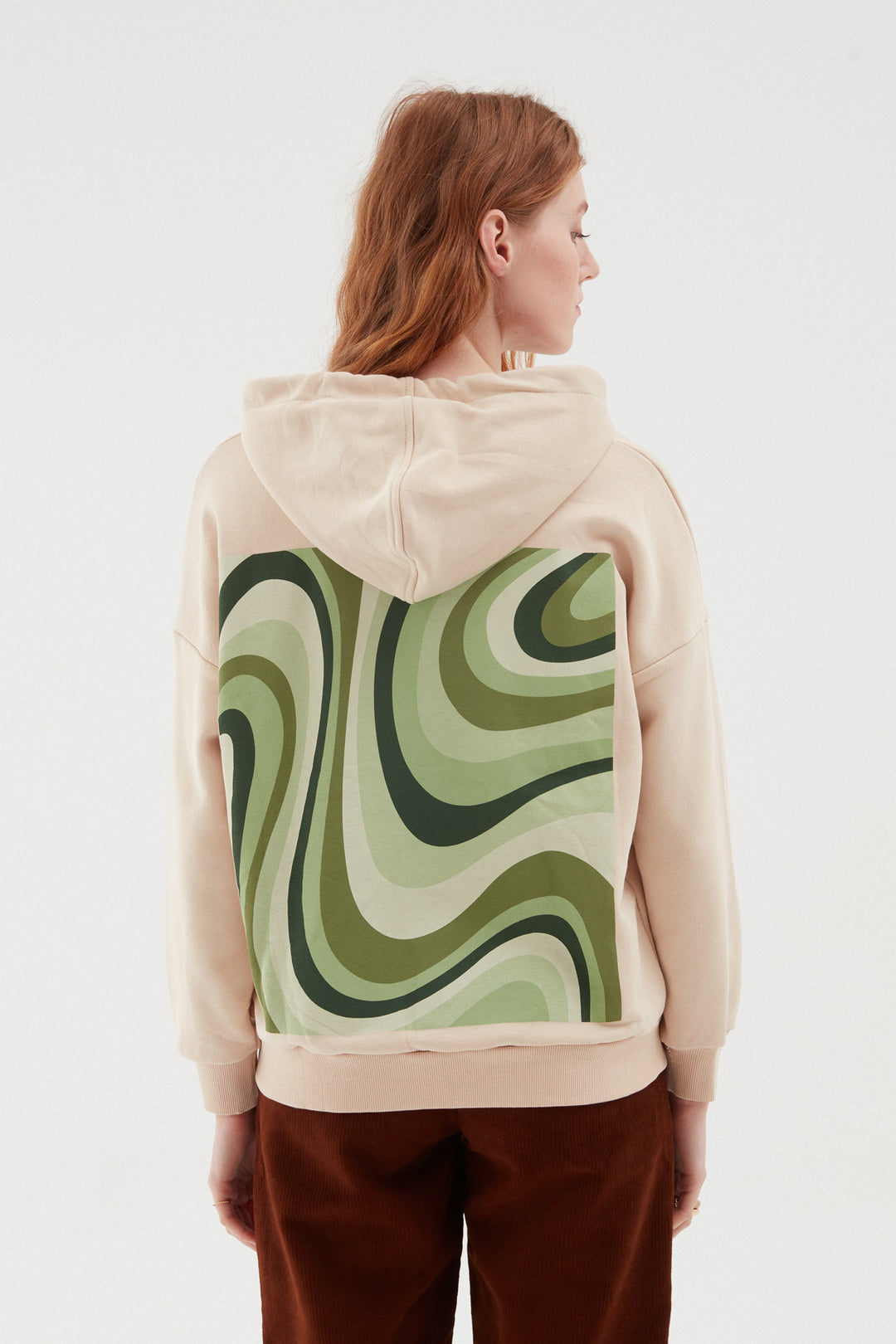 Sırtı Baskılı Kapüşonlu Sweatshirt Bej