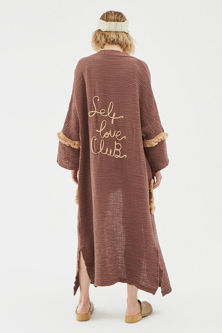 Nakışlı Püsküllü Uzun Kimono Kahverengi