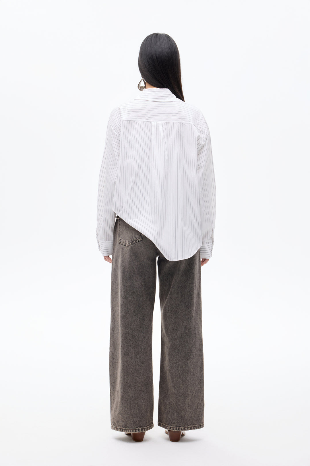 Asimetrik Kesim Çizgili Oversize Gömlek Beyaz