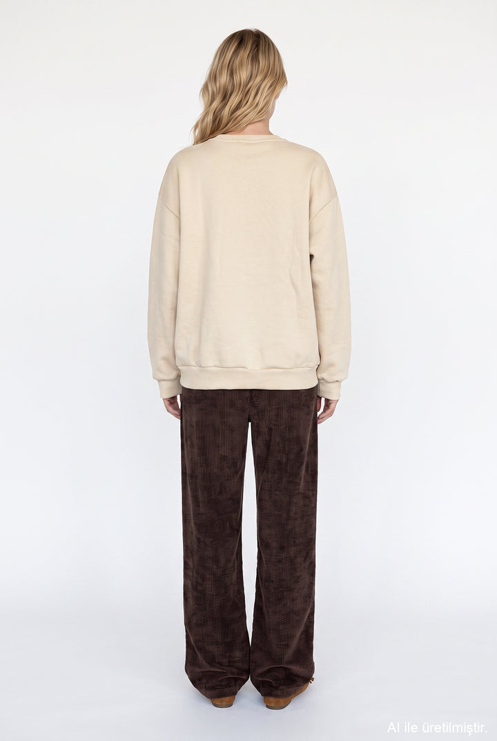 Leopar ve Yazı Baskılı Oversize Sweatshirt Bej