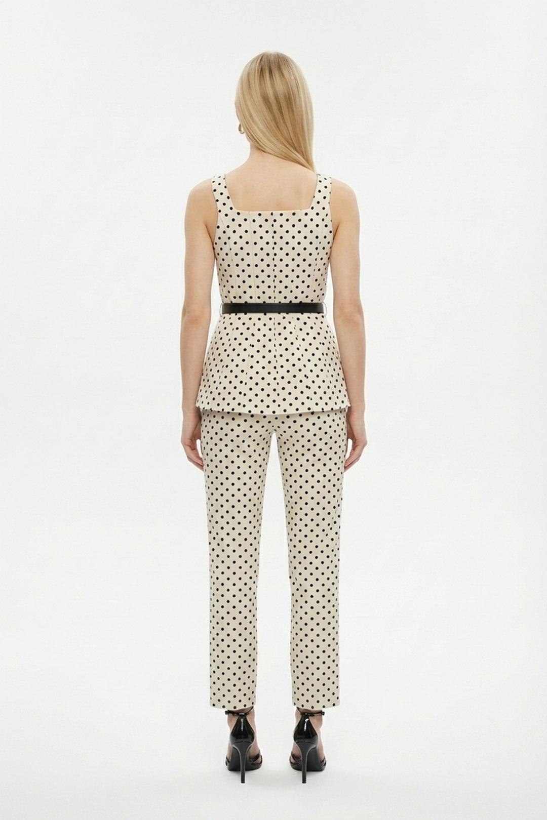 Puantiyeli Kemerli Kare Yaka Bluz Krem