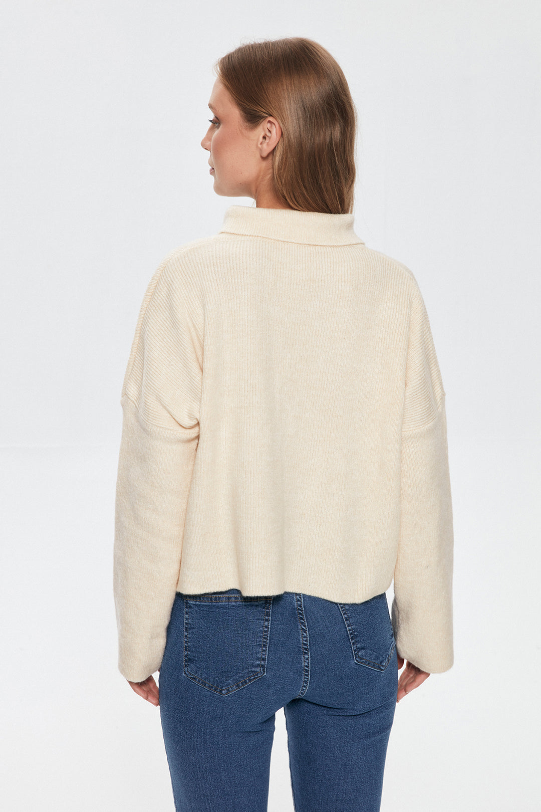 Shirt Collar Crop Sweater Cream