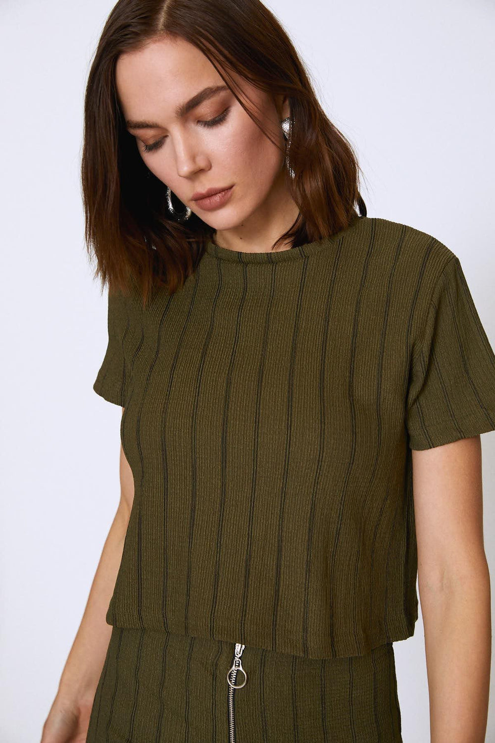 Bisiklet Yaka Çizgili Crop Bluz Haki