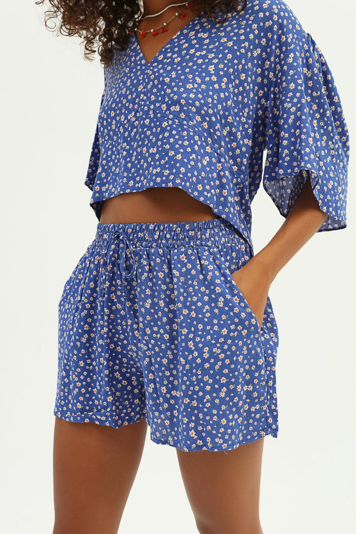 Çiçek Desenli Beli lastikli Şort Sax