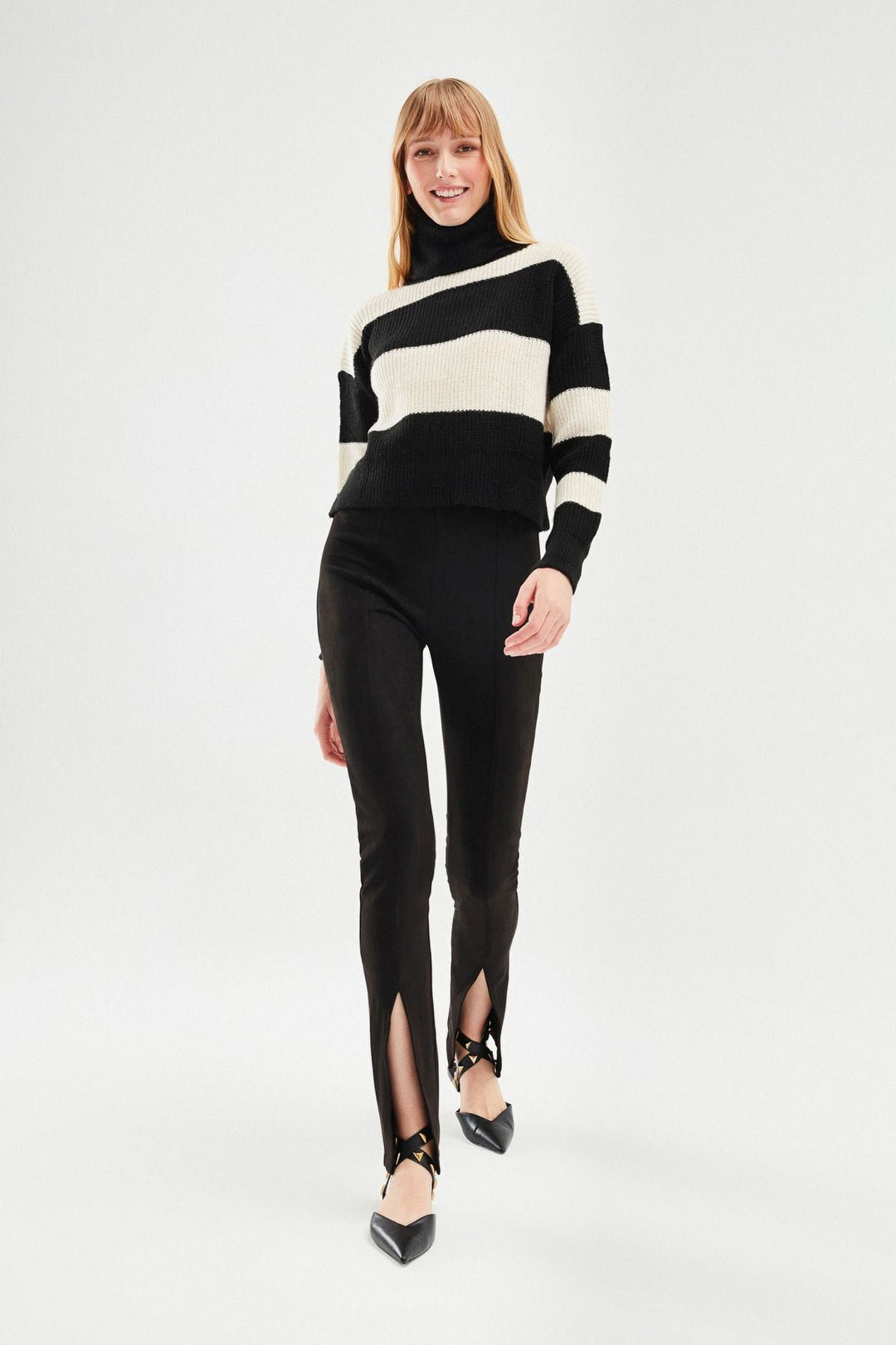 Çizgili Triko Kazak Siyah