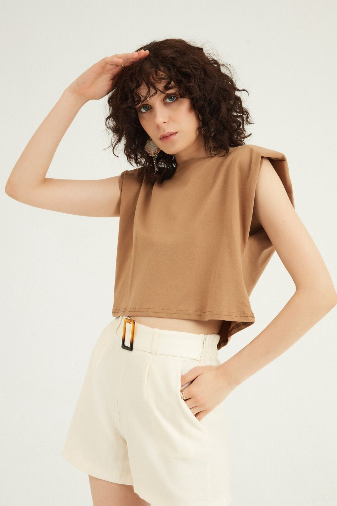 Vatkalı Basic Crop Tişört Kahverengi