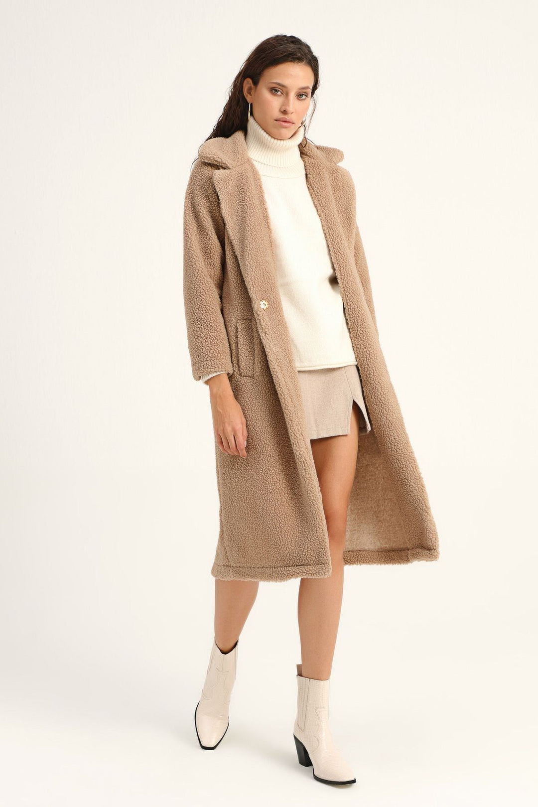 Peluş Tek Düğmeli Kaban Bej