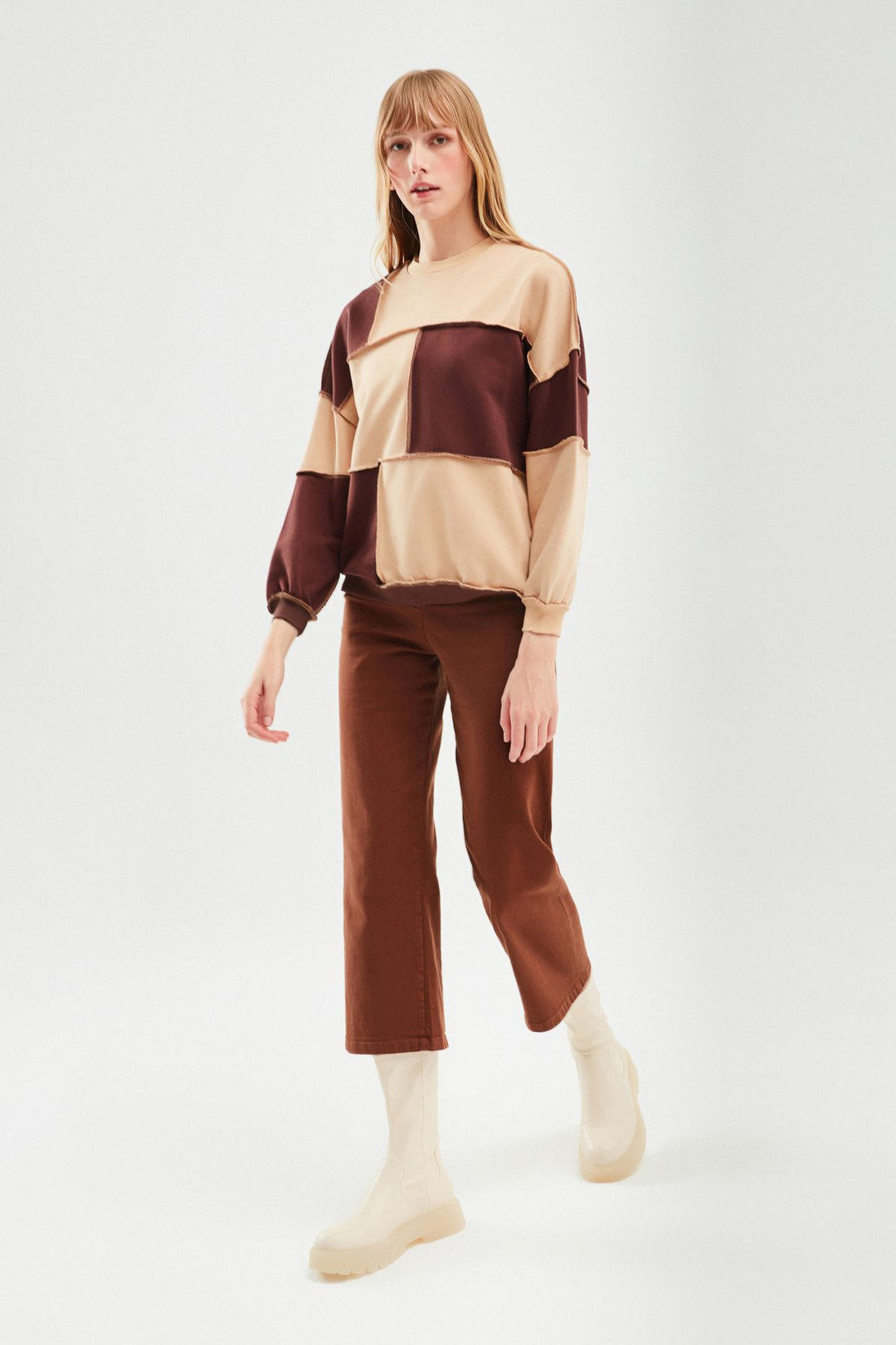 Blocky Oversize Sweatshirt Brown
