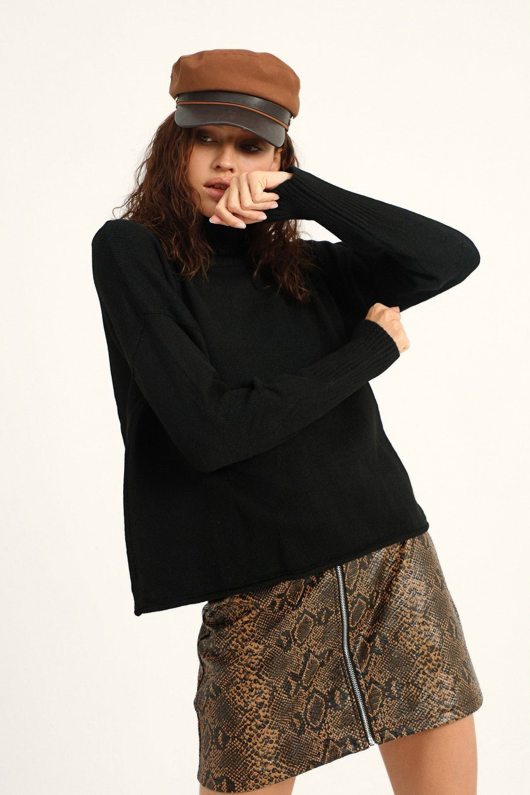 Turtleneck Loose Sweater Black