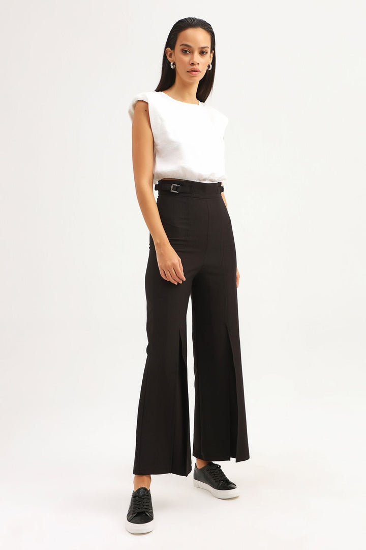Buckle Detailed Slit Trousers Black