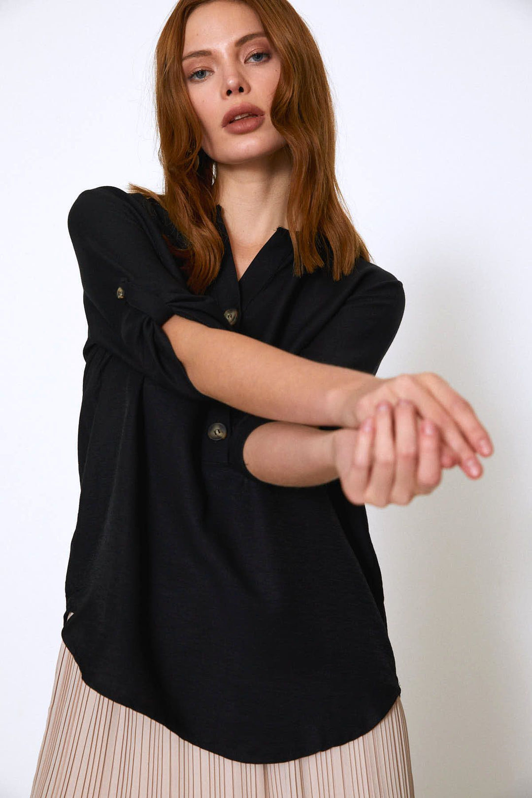 Judge Collar Three Quarter Sleeve Blouse Black