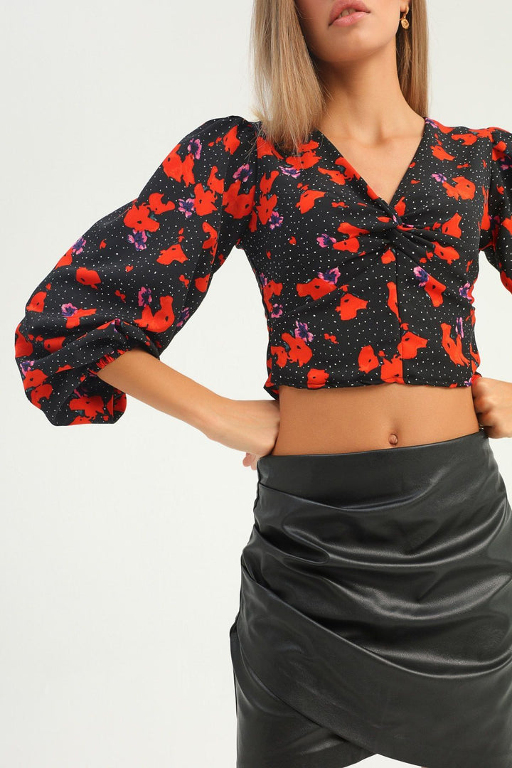 Desenli V Yaka Sırt Dekolteli Bluz Kırmızı