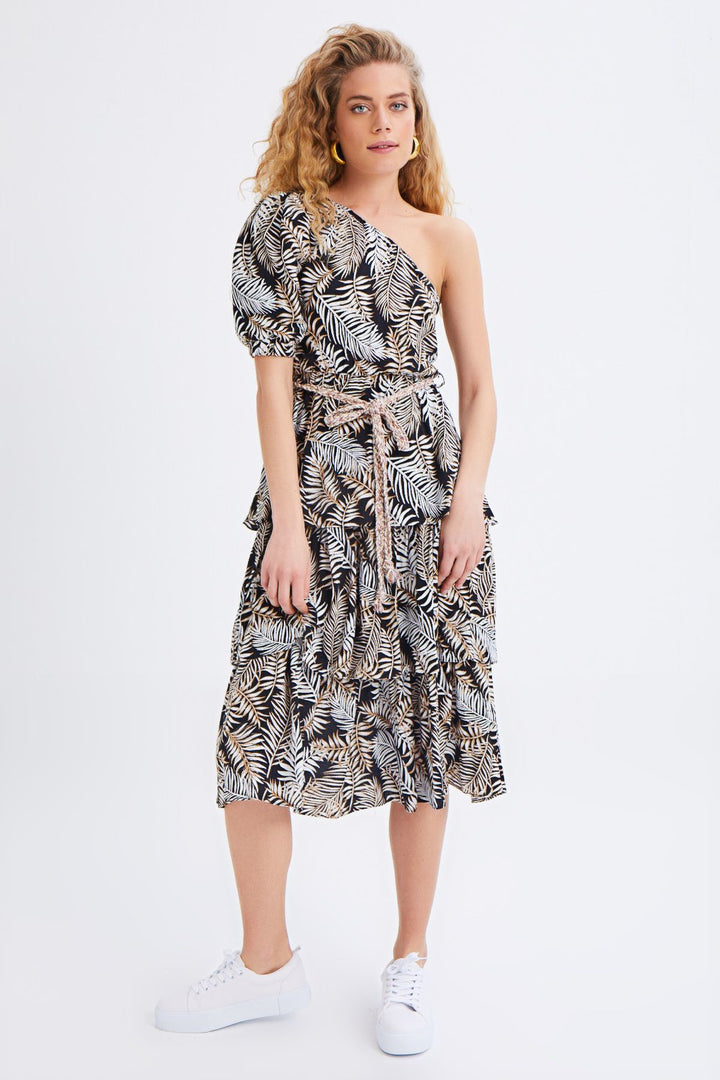 Patterned One-Shoulder Straw Belt Dress Black