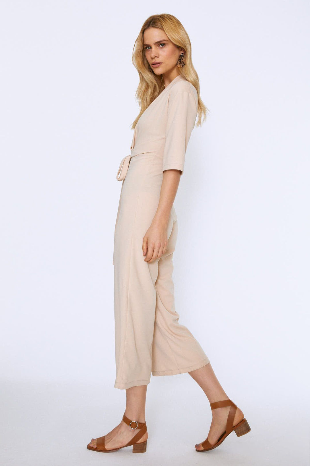 Kuşaklı Kruvaze Tulum Bej