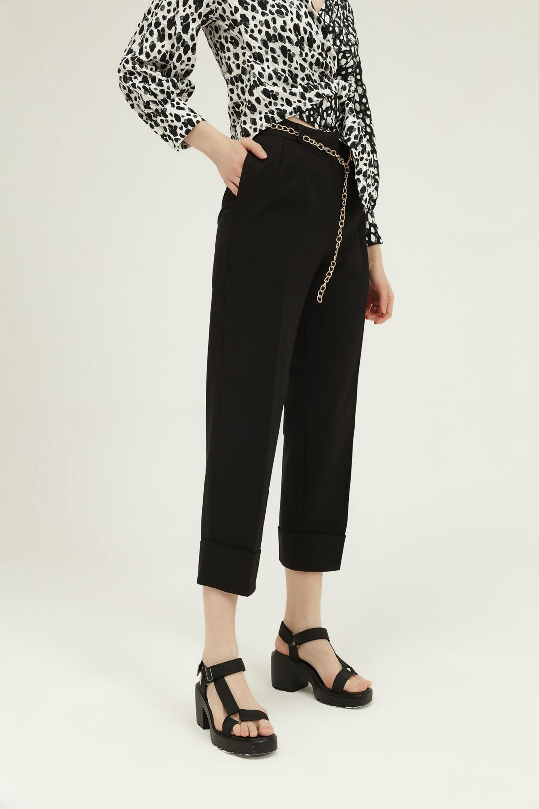 Kemerli Duble Paça Pantolon Siyah