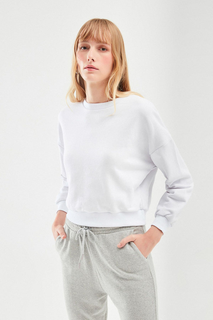 Kalp Dekolteli Sweatshirt Beyaz