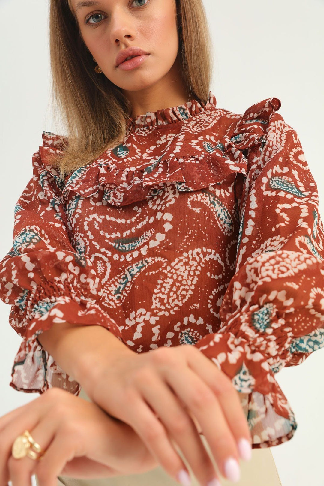 Patterned Ruffle Tulle Blouse Tile