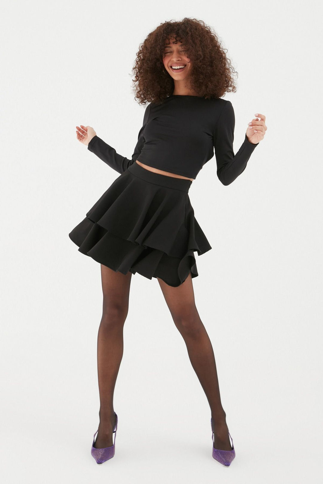 Flywheel Detailed Short Skirt Black