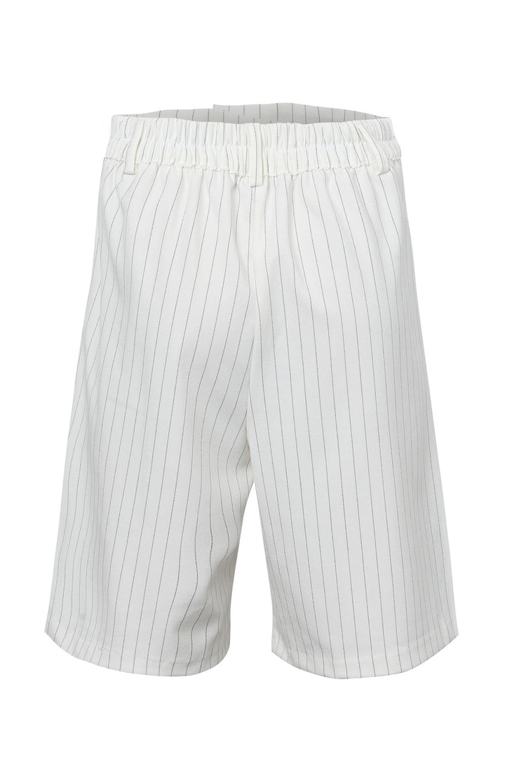 Çzigili Anvelop Şort Beyaz