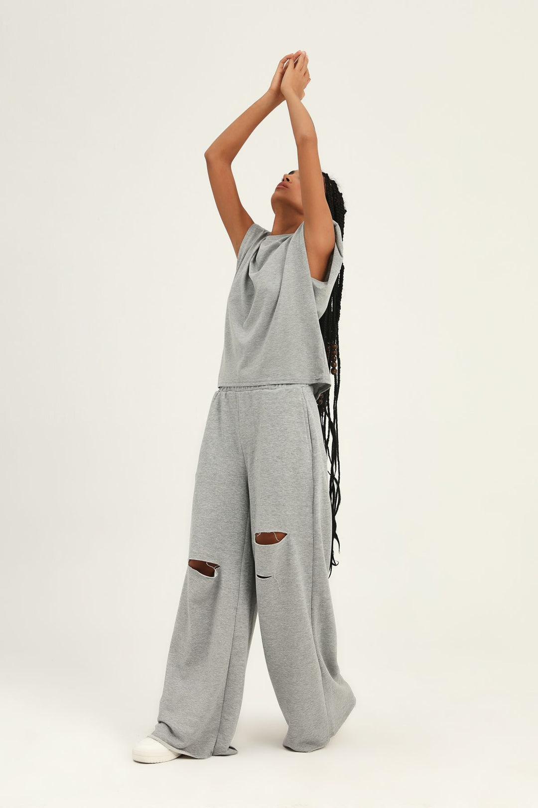 Padded Sleeveless Basic T-Shirt Graymelange