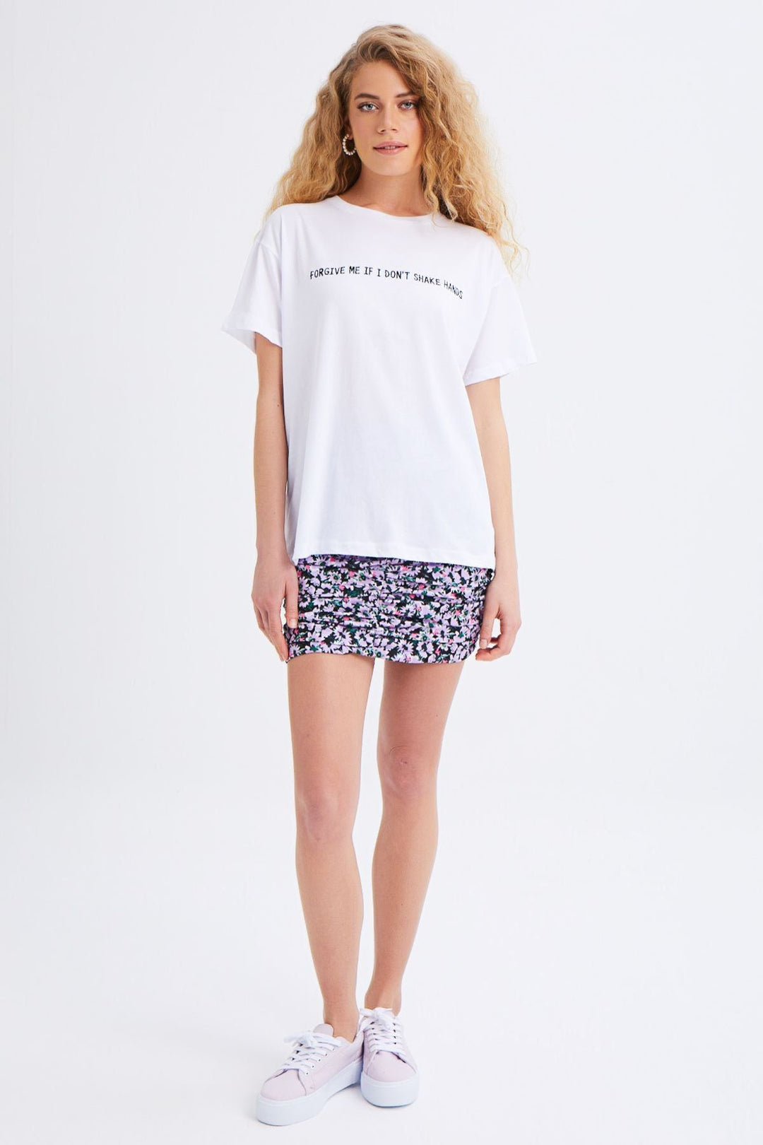 Nakış İşlemeli Sloganlı Tişört Beyaz