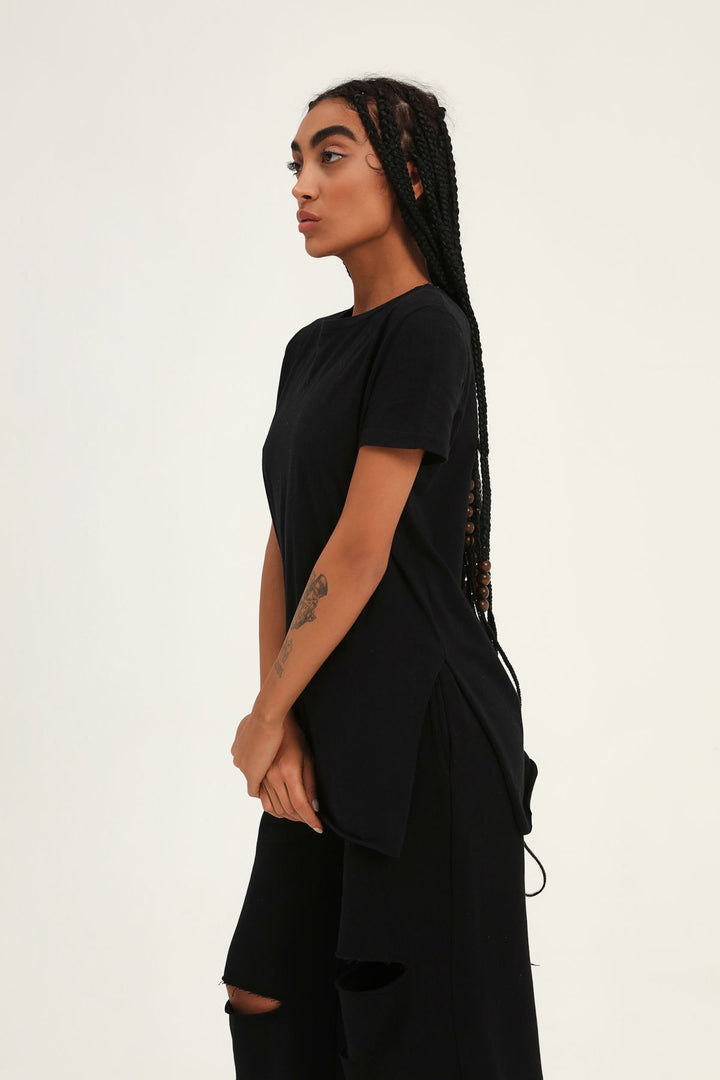 Bisiklet Yaka Yanı Yırtmaçlı Tişört Siyah