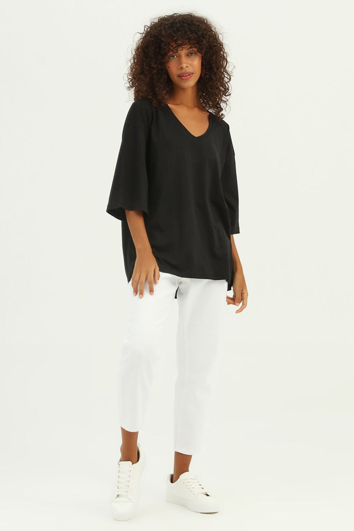 V Yaka Truvakar Kol Tişört Siyah