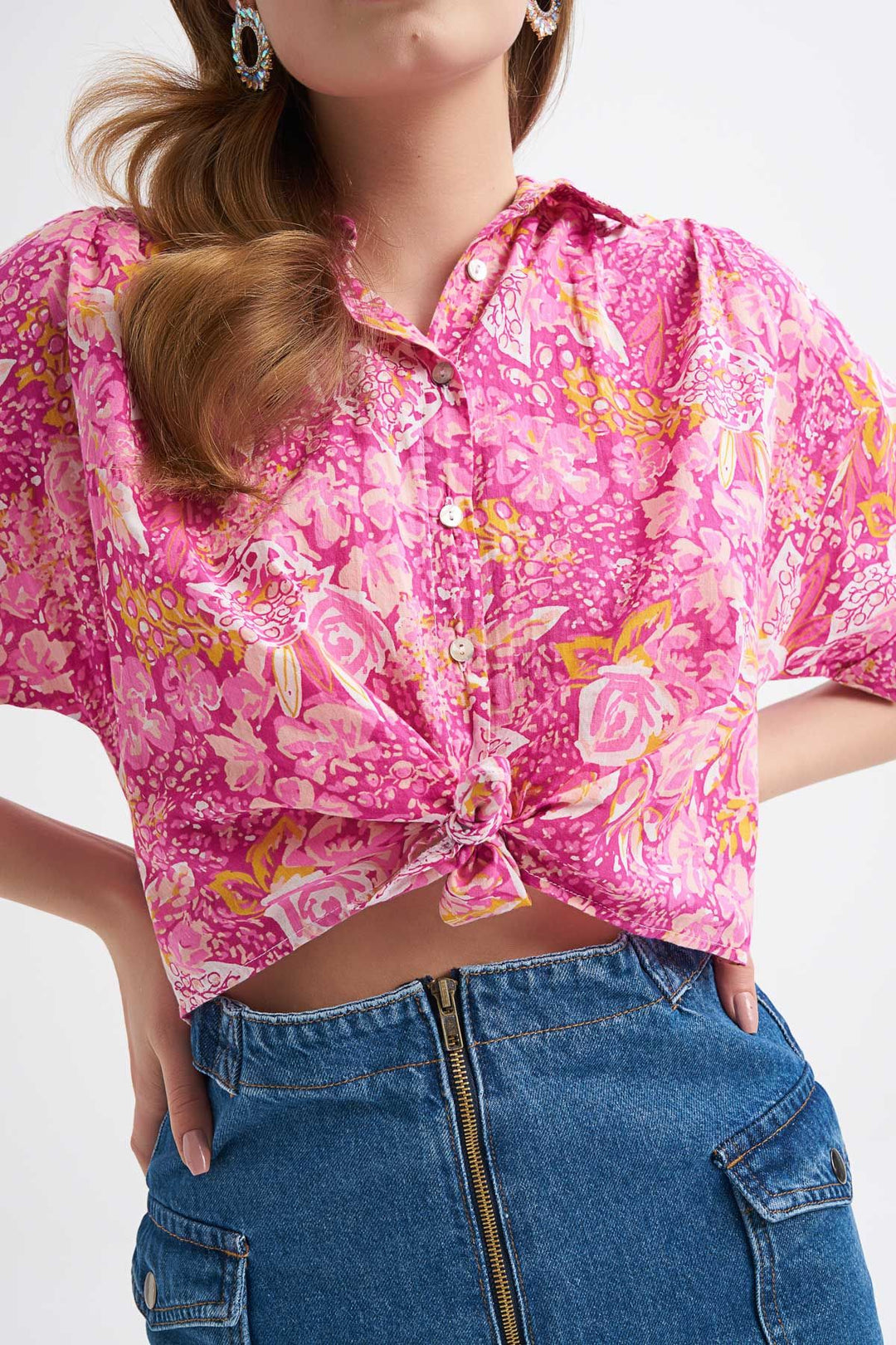 Desenli Kısa Kol Bağlamalı Gömlek Pembe