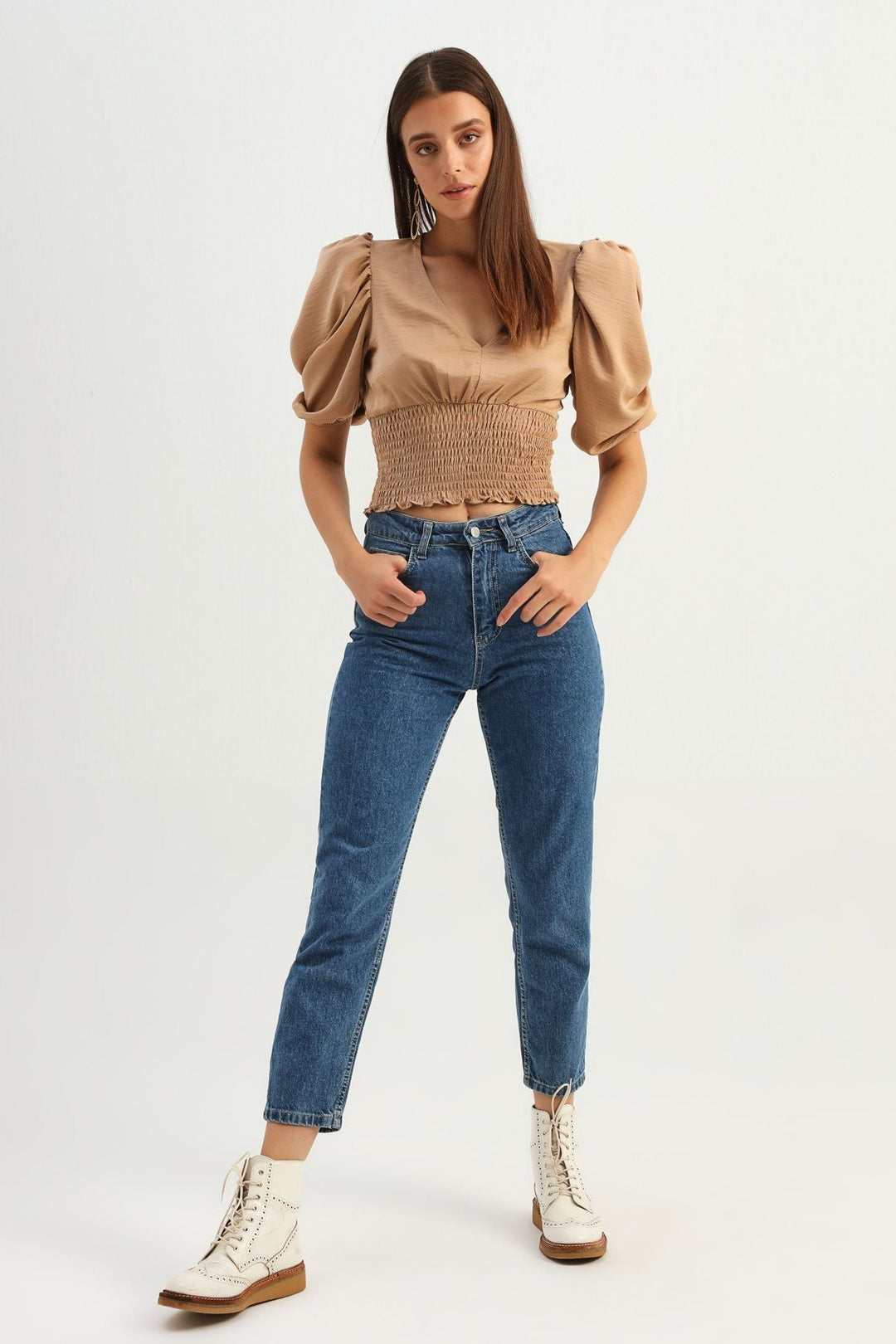 Balloon Sleeve Waistband Gipe Blouse Camel