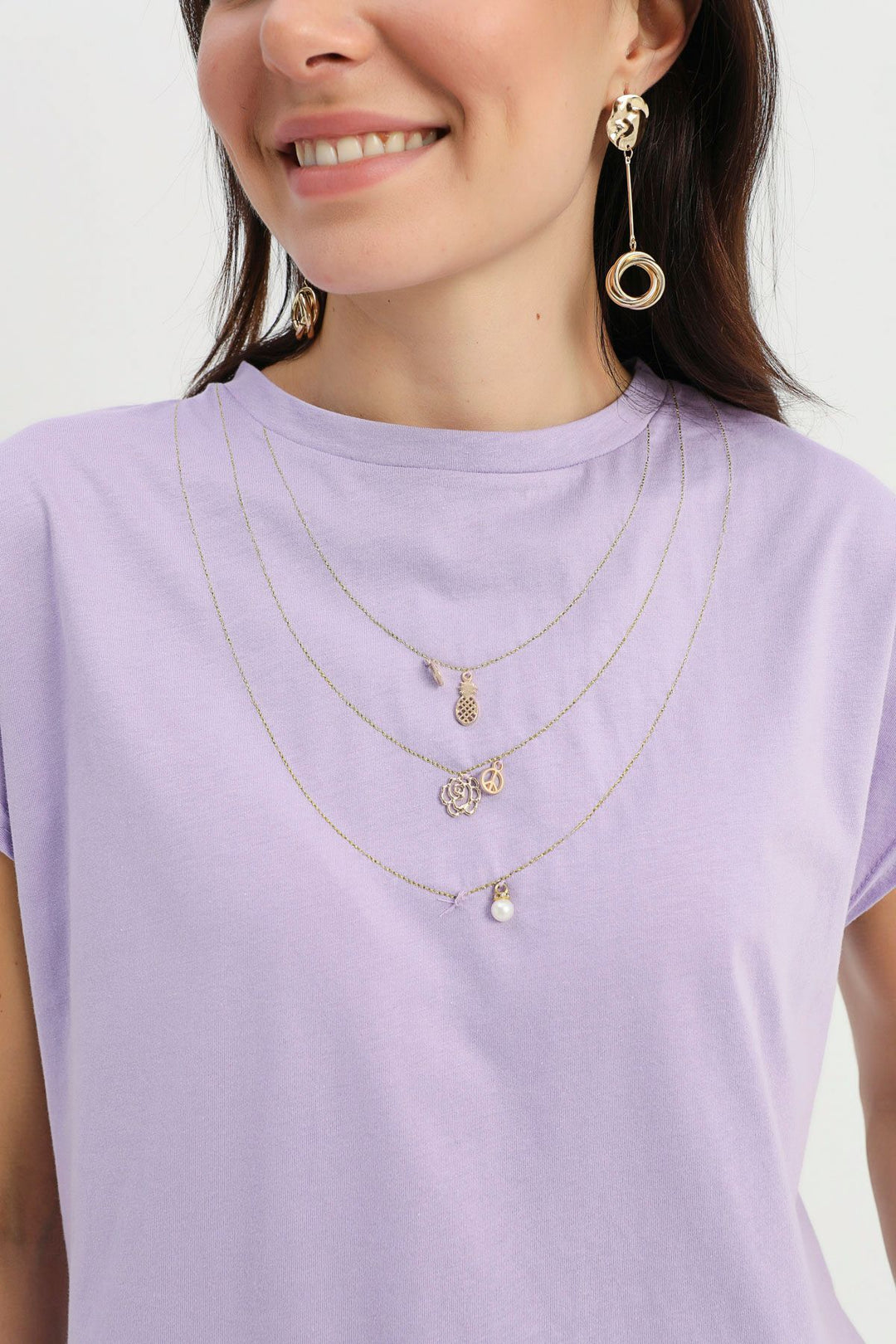 Necklace Accessory Detailed T-Shirt Lilac