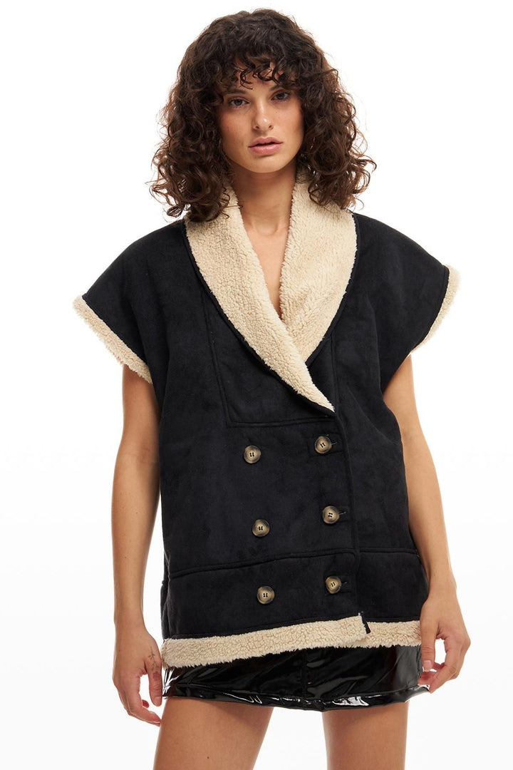 Plush Vest Black