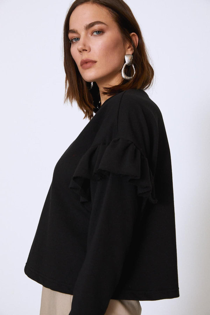 Crew Neck Sleeves Frilly Sweatshirt Black