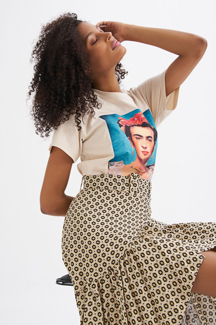 Patterned Belt Detailed Wrapped Skirt Beige