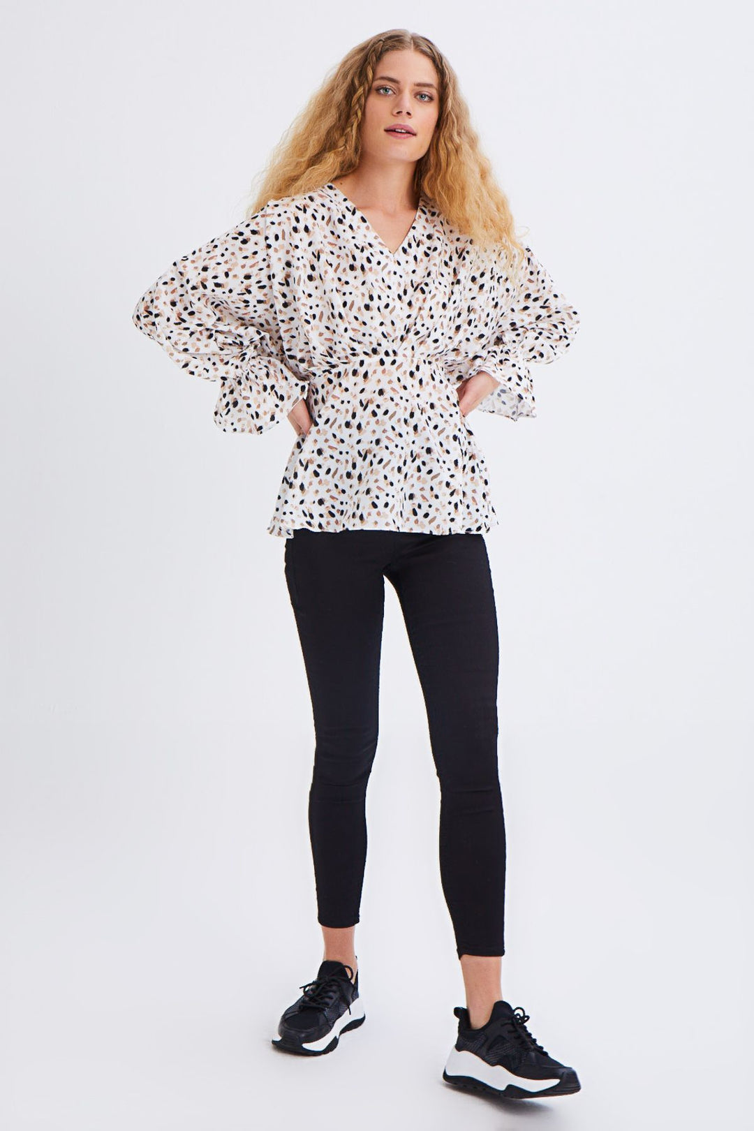 Patterned V-Neck Blouse Ecru