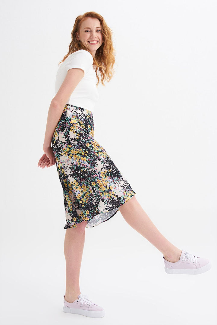 Crispy Floral Midi Skirt Black