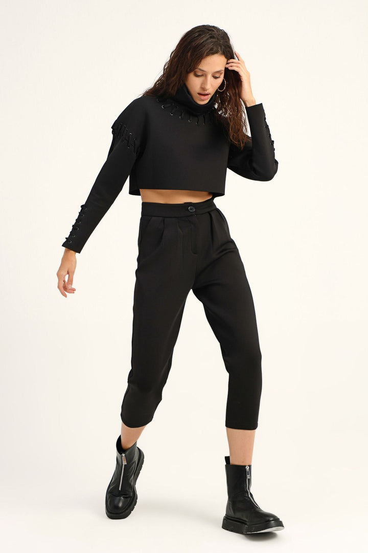 Diving Fabric Pleated Trousers Black