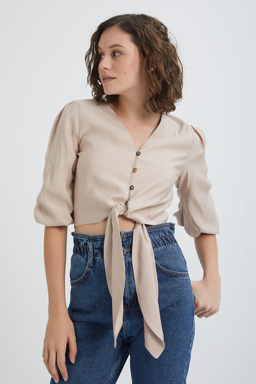 Balloon Sleeve Front Tie Crop Blouse Beige